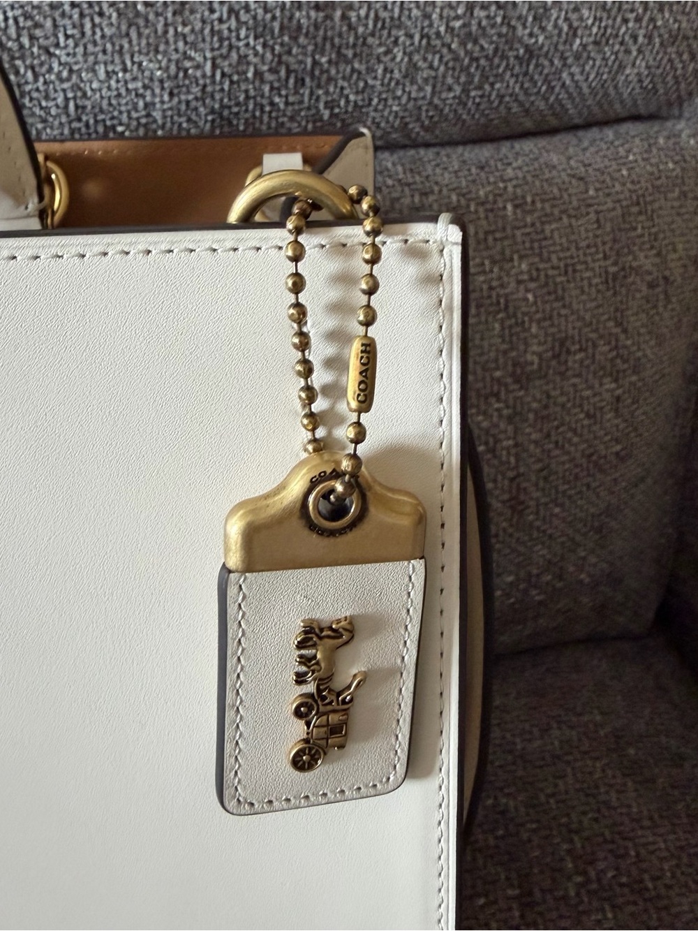 NWOT COACH ROGUE BAG CROSSBODY SATCHEL TOTE IN CHALK GLOVETANNED LEATHER - Picture 16 of 16